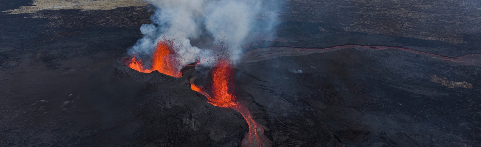 Chemical analysis shows that the lava in the Sundhnúksgígar eruptions comes from multiple reservoirs - Available at University of Iceland